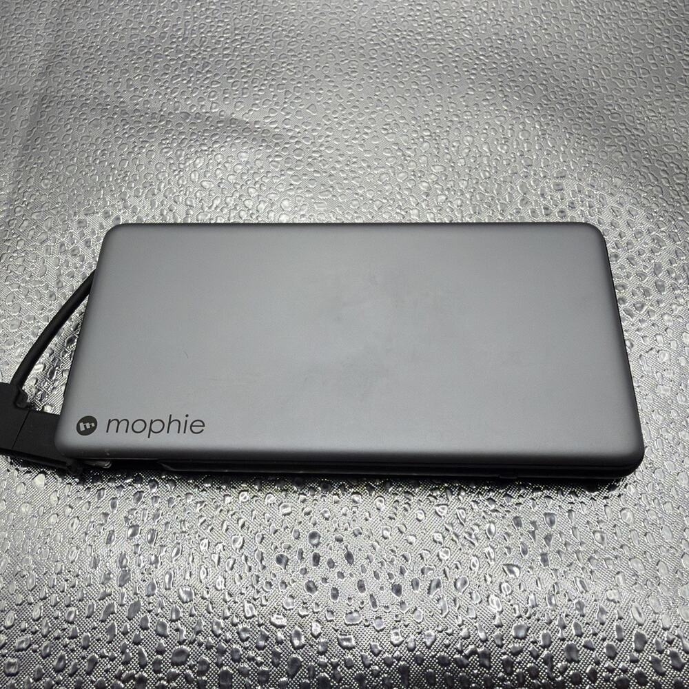 mophie Powerstation 4060 mah Battery Cable iphone tip / micro - Gray